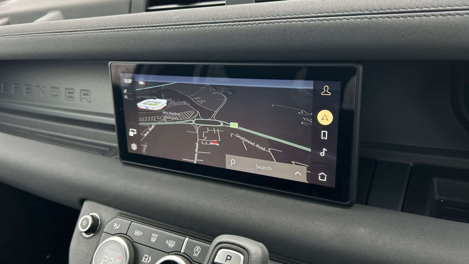 Used Land Rover Defender 2022 for sale - 76553147: Photo 11