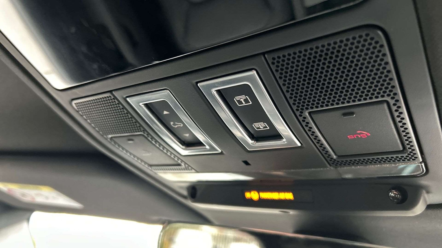 Used Land Rover Defender 2022 for sale - 76553147: Photo 23