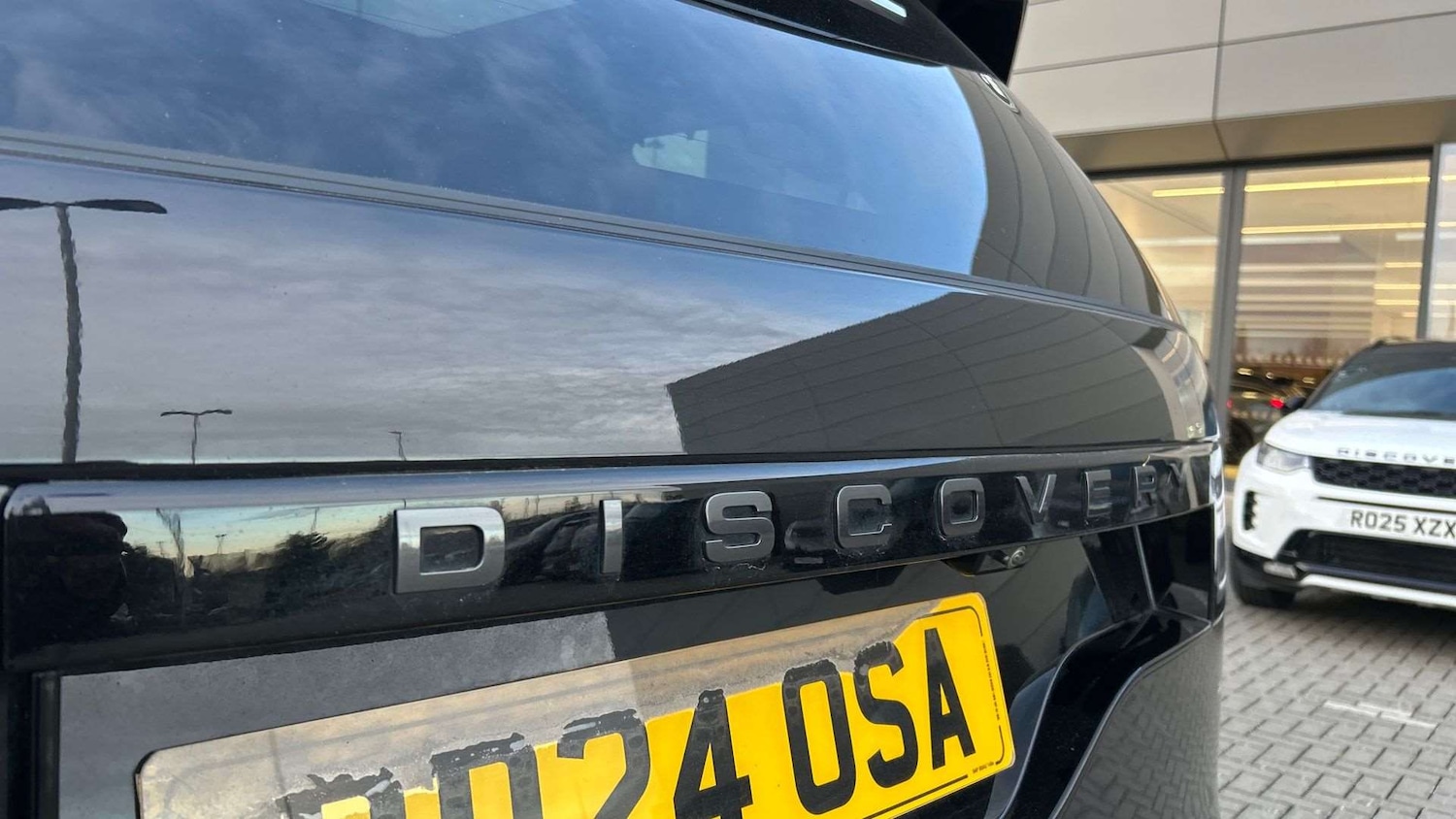 Used Land Rover Discovery 2024 for sale - 76718094: Photo 26