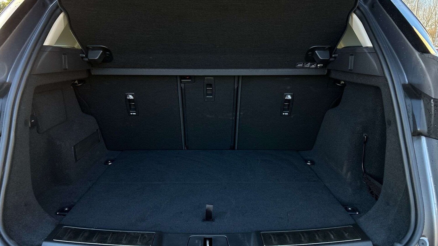 Used Land Rover Range Rover Evoque 2024 for sale - 77348068: Photo 10