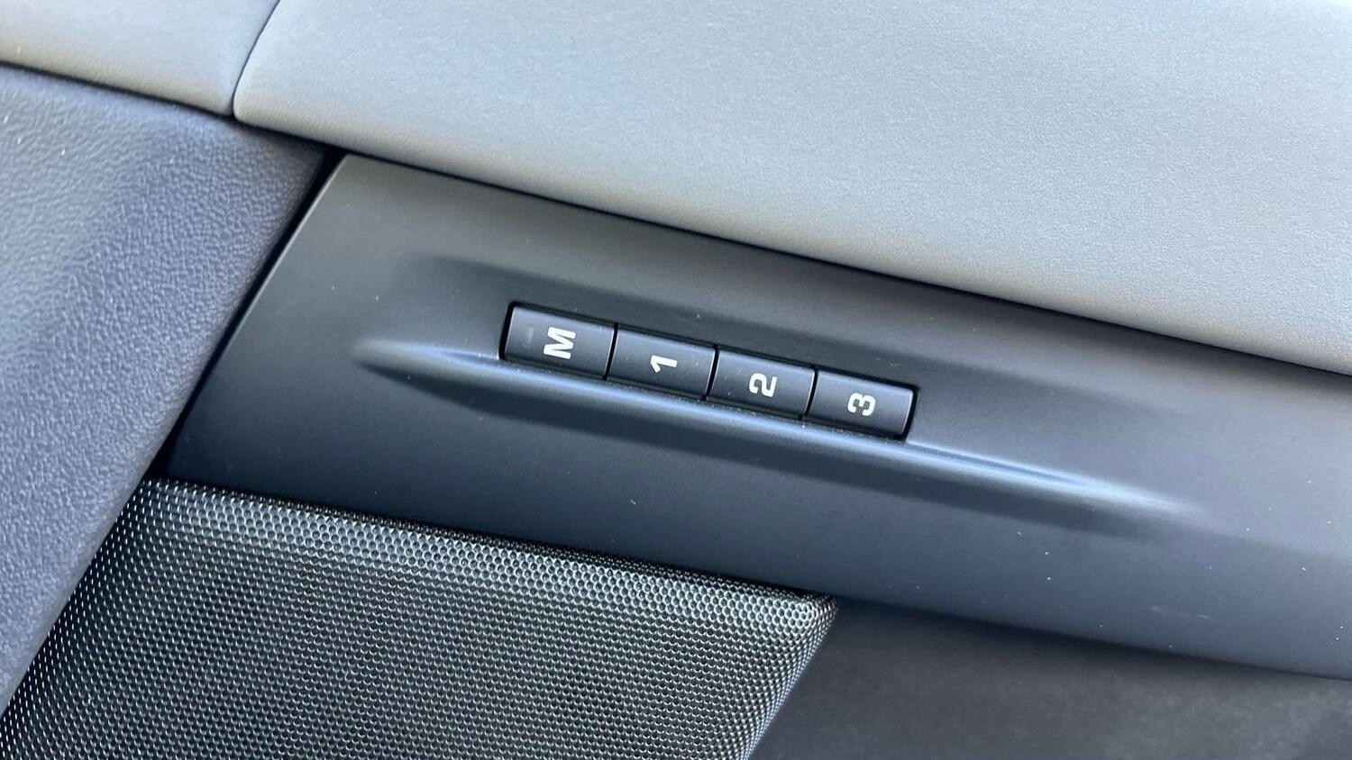 Used Land Rover Range Rover Evoque 2024 for sale - 77348068: Photo 35