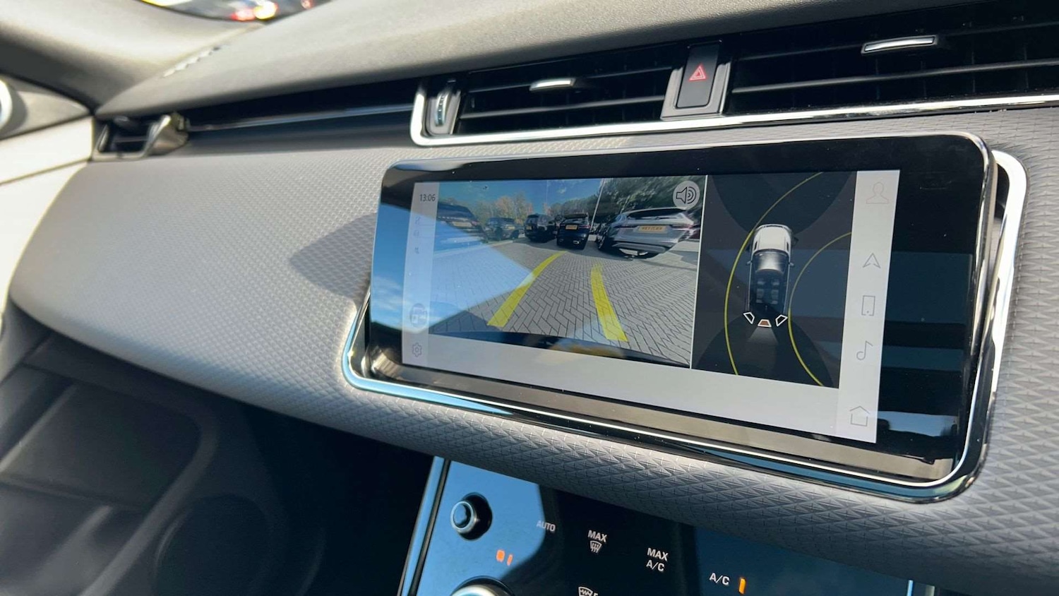 Used Land Rover Range Rover Evoque 2022 for sale - 76540767: Photo 12