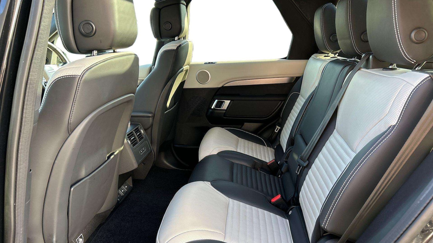 Used Land Rover Discovery for sale - 77661088: Photo 4