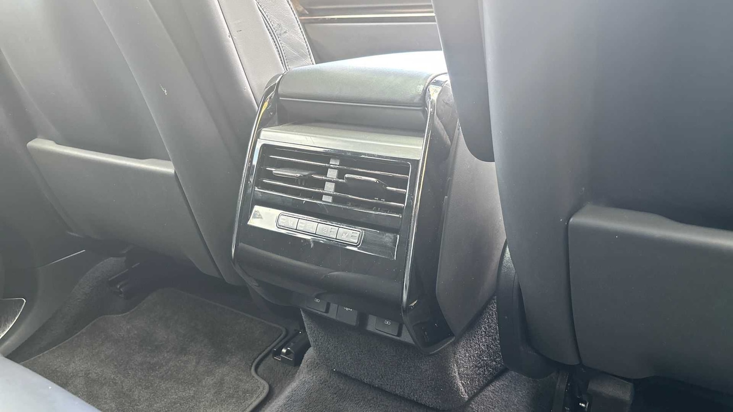 Used Land Rover Range Rover Sport 2024 for sale - 76460638: Photo 18