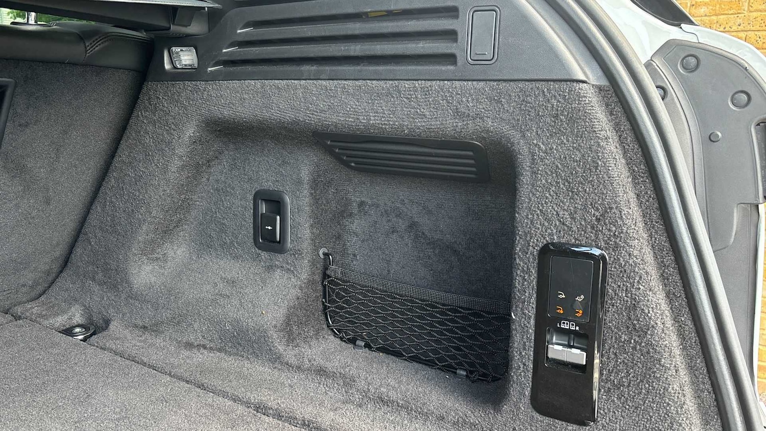 Used Land Rover Range Rover Sport 2024 for sale - 76460638: Photo 27