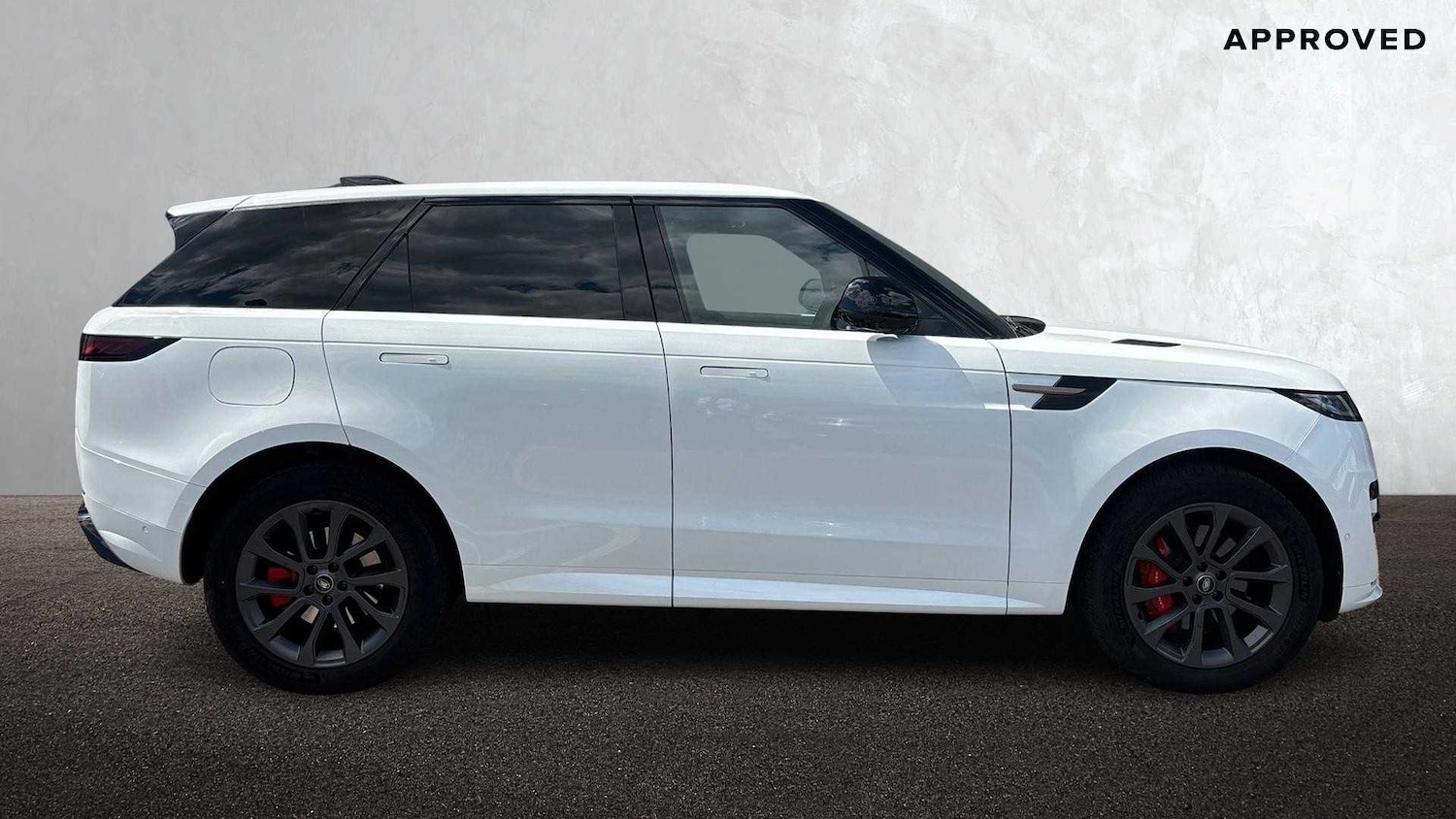 Used Land Rover Range Rover Sport 2024 for sale - 76460638: Photo 5