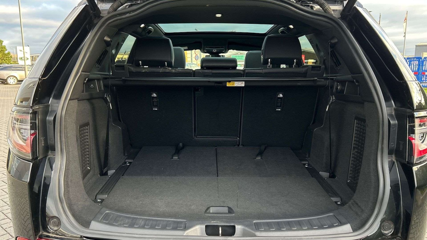 Used Land Rover Discovery Sport 2024 for sale - 76746050: Photo 10