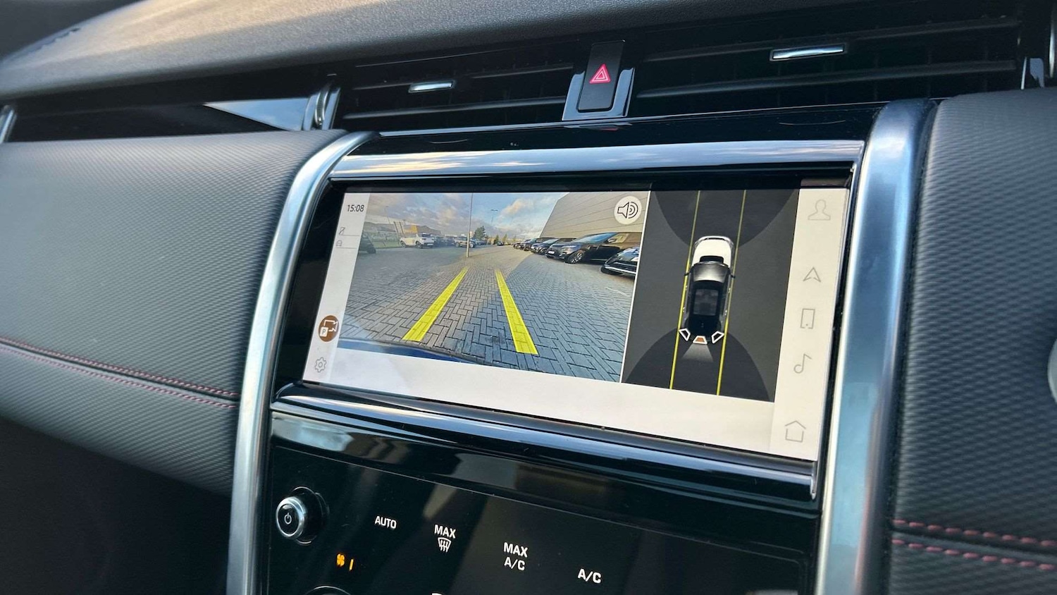 Used Land Rover Discovery Sport 2023 for sale - 76705158: Photo 12