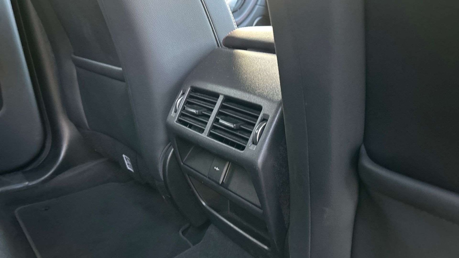 Used Land Rover Discovery Sport 2023 for sale - 76705158: Photo 18