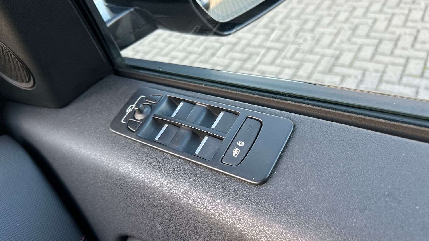 Used Land Rover Discovery Sport 2023 for sale - 76705158: Photo 25