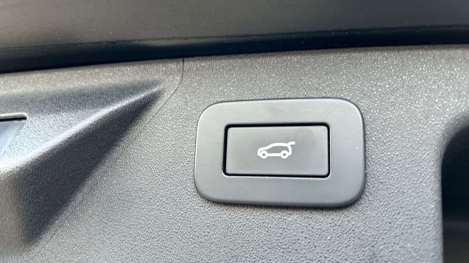 Used Land Rover Discovery Sport 2023 for sale - 76705158: Photo 31