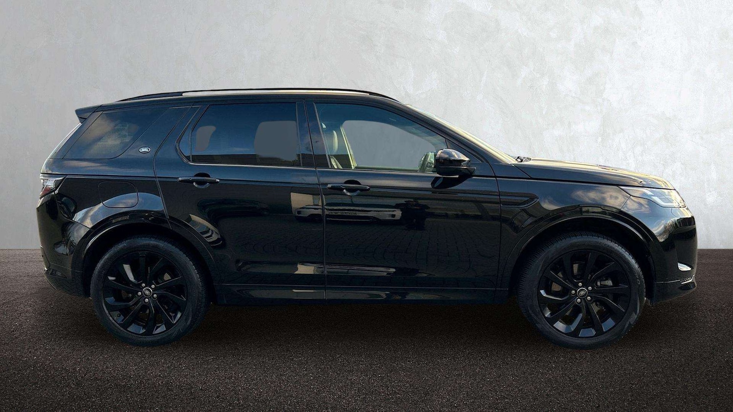 Used Land Rover Discovery Sport 2023 for sale - 76705158: Photo 5