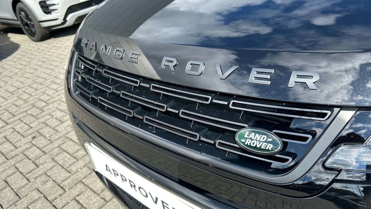 Used Land Rover Range Rover Evoque 2025 for sale - 76460670: Photo 29