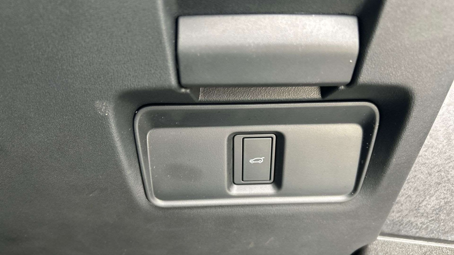 Used Land Rover Range Rover Evoque 2025 for sale - 76460670: Photo 33