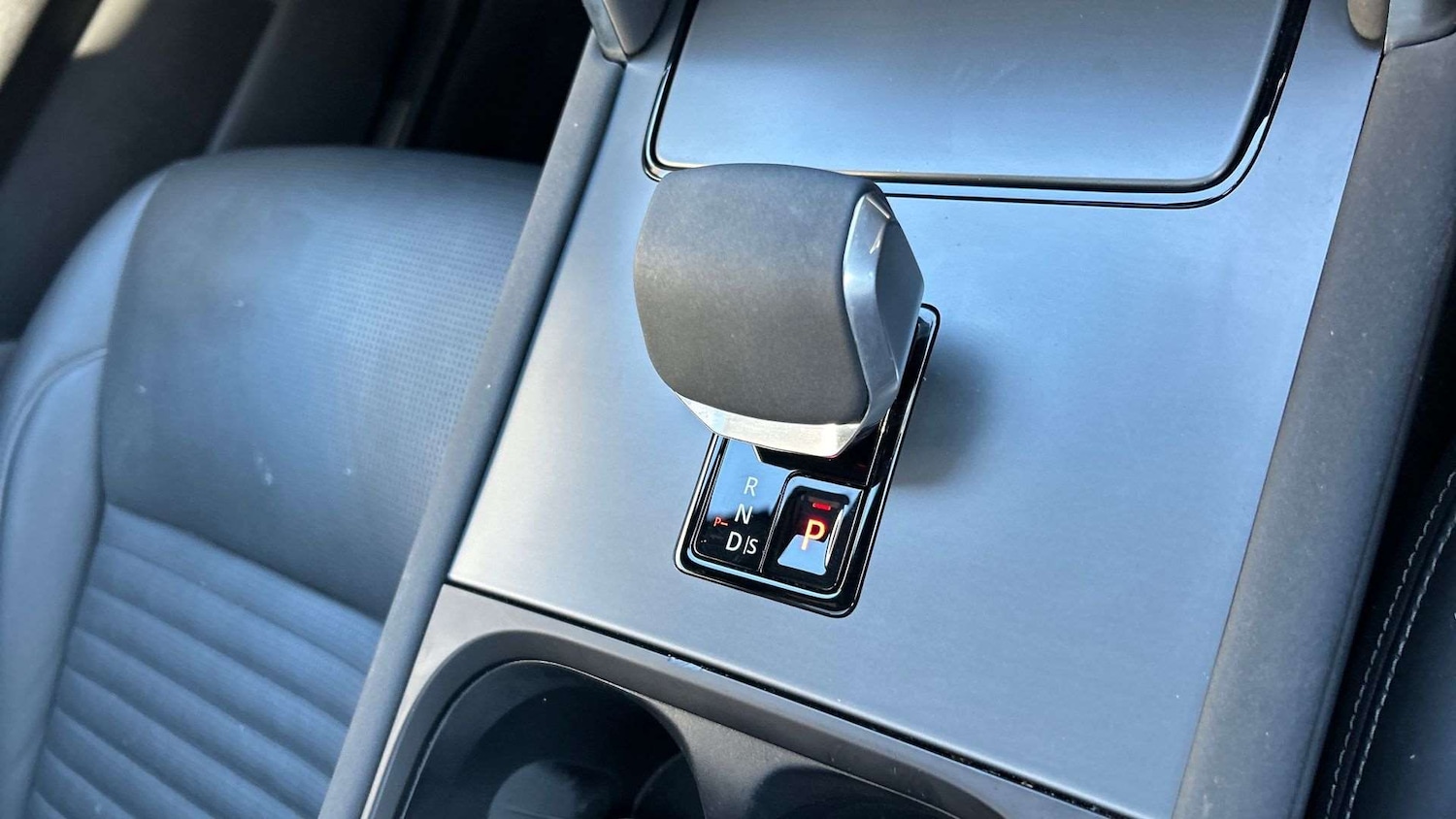 Used Land Rover Discovery Sport 2024 for sale - 76459881: Photo 13