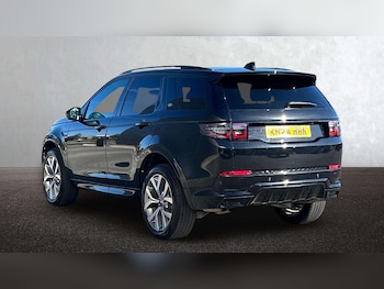 Used Land Rover Discovery Sport 2024 for sale - 76459881: Photo