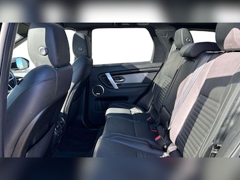 Used Land Rover Discovery Sport 2024 for sale - 76459881: Photo