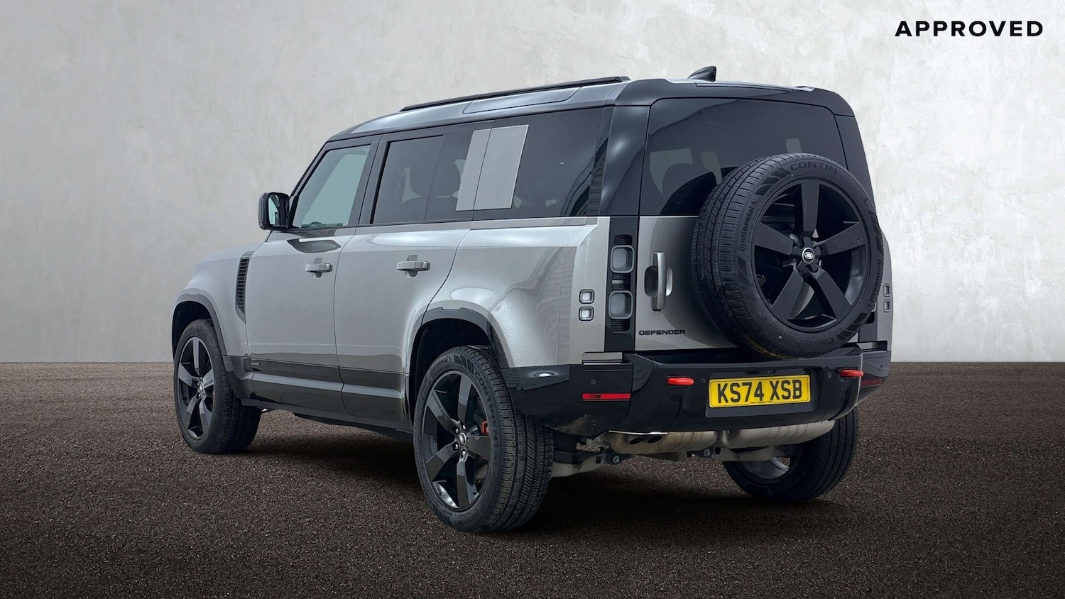 Used Land Rover Defender 2024 for sale - 78052147: Photo 2