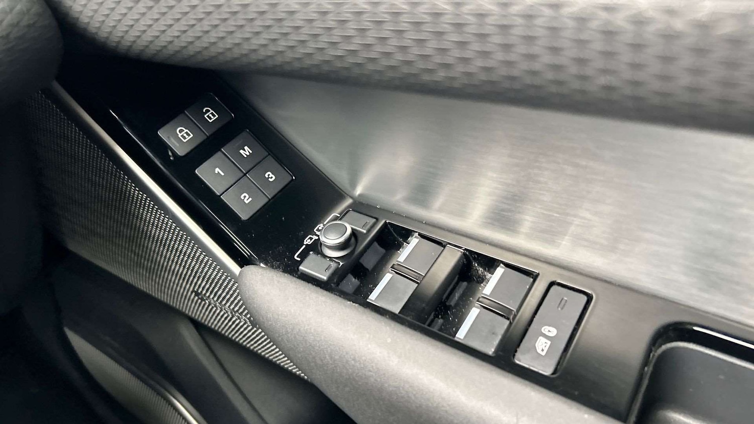 Used Land Rover Range Rover Velar 2021 for sale - 76460094: Photo 25