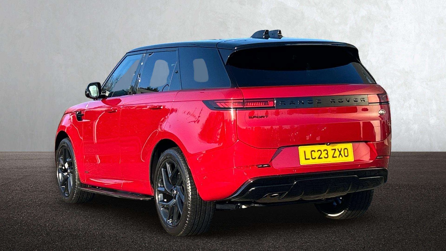 Used Land Rover Range Rover Sport 2023 for sale - 76789378: Photo 2