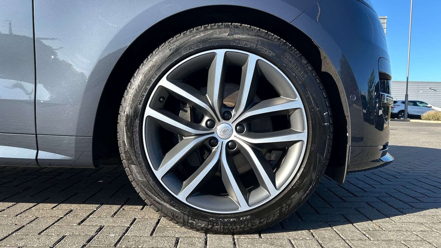 Used Land Rover Range Rover Sport 2024 for sale - 76459962: Photo 8