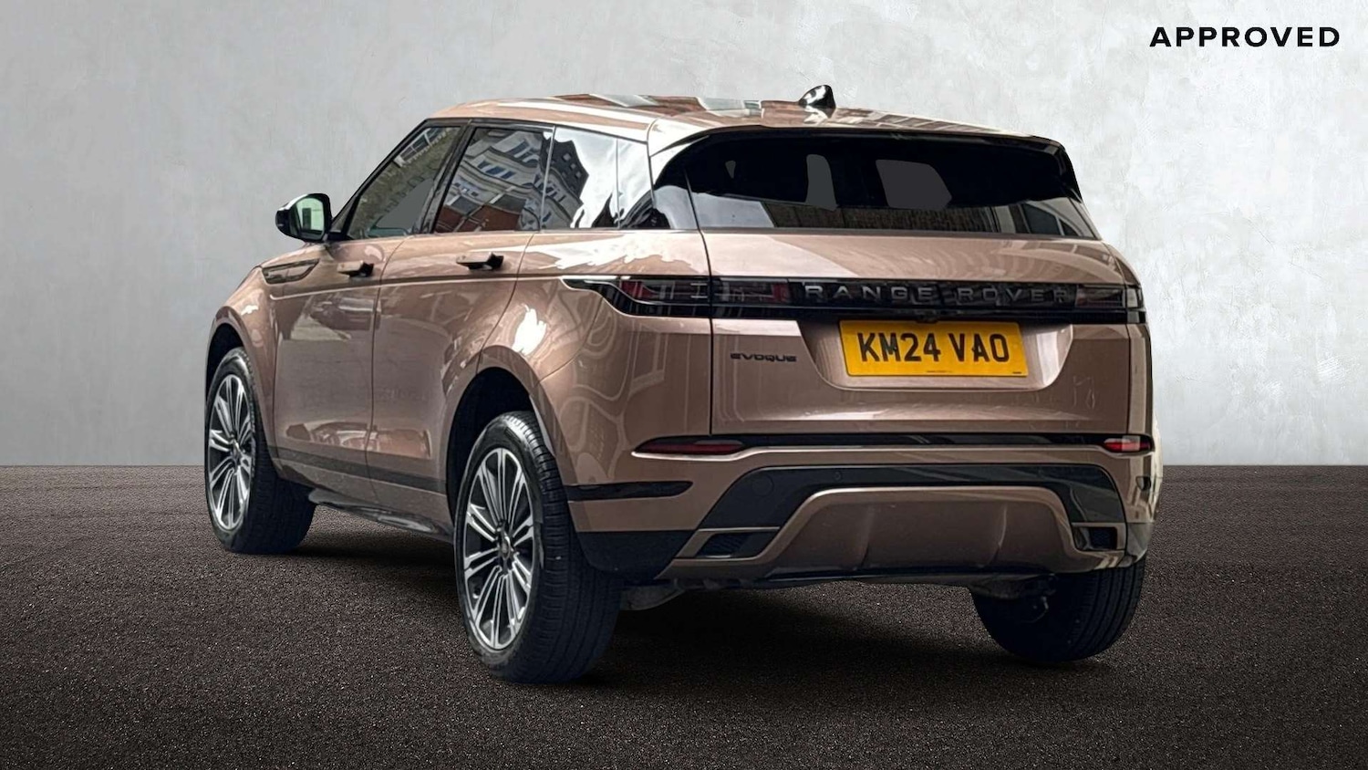 Used Land Rover Range Rover Evoque 2024 for sale - 78187995: Photo 2