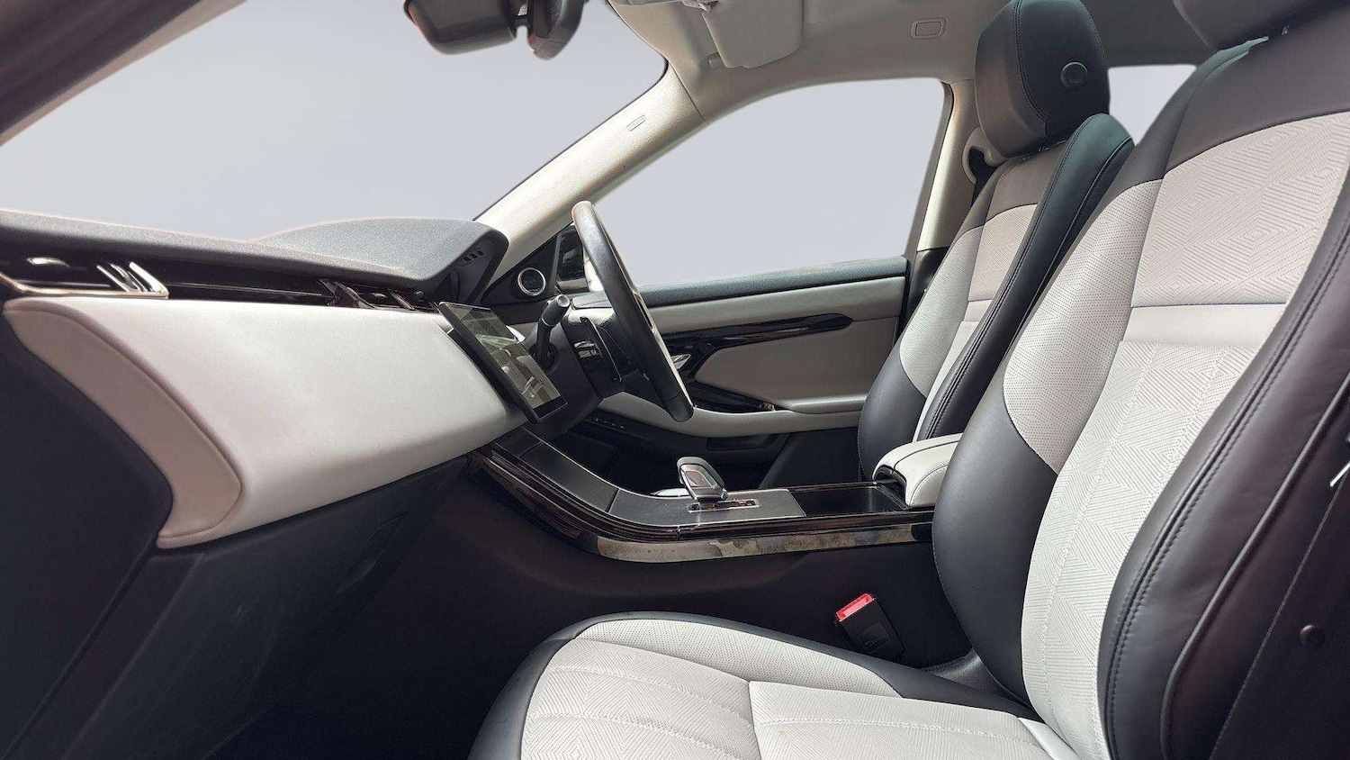 Used Land Rover Range Rover Evoque 2024 for sale - 78187995: Photo 3