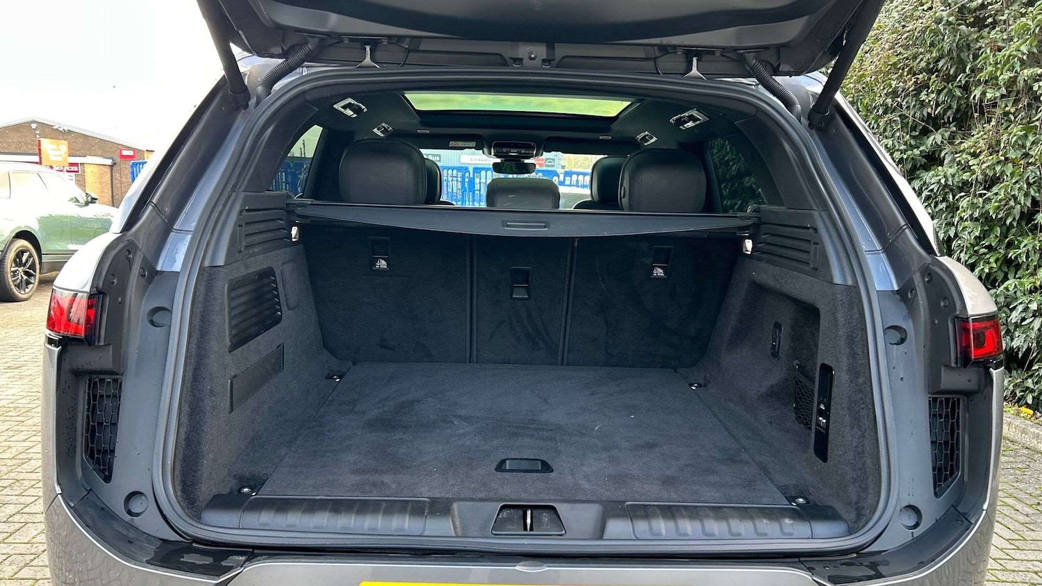 Used Land Rover Range Rover Sport 2023 for sale - 76746009: Photo 10