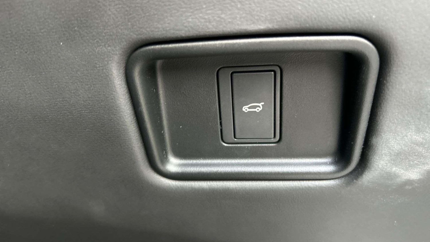 Used Land Rover Range Rover Sport 2023 for sale - 76746009: Photo 33