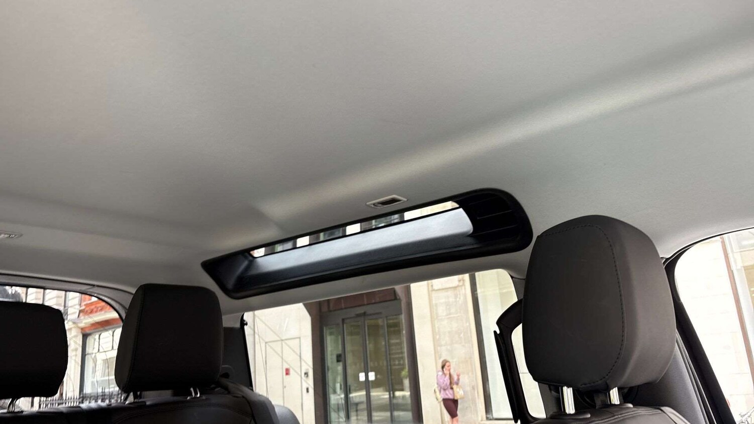 Used Land Rover Defender 2024 for sale - 77373719: Photo 21