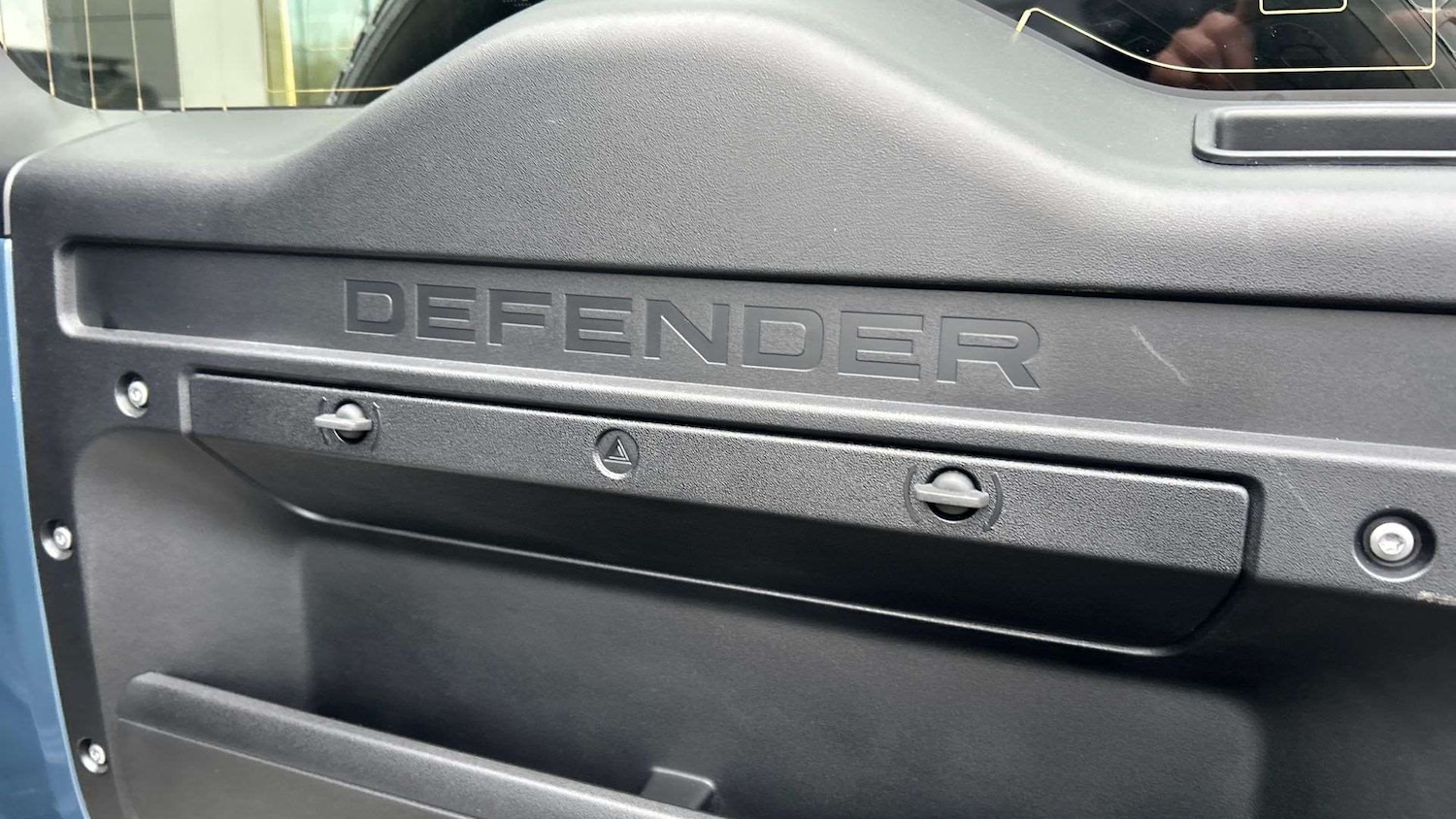 Used Land Rover Defender 2023 for sale - 77257332: Photo 31