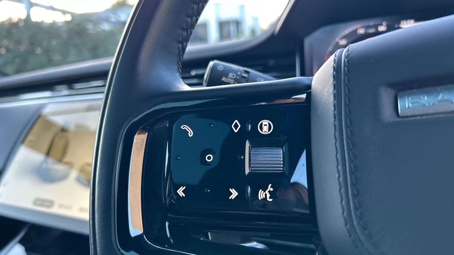 Used Land Rover Range Rover Sport 2024 for sale - 77093393: Photo 34