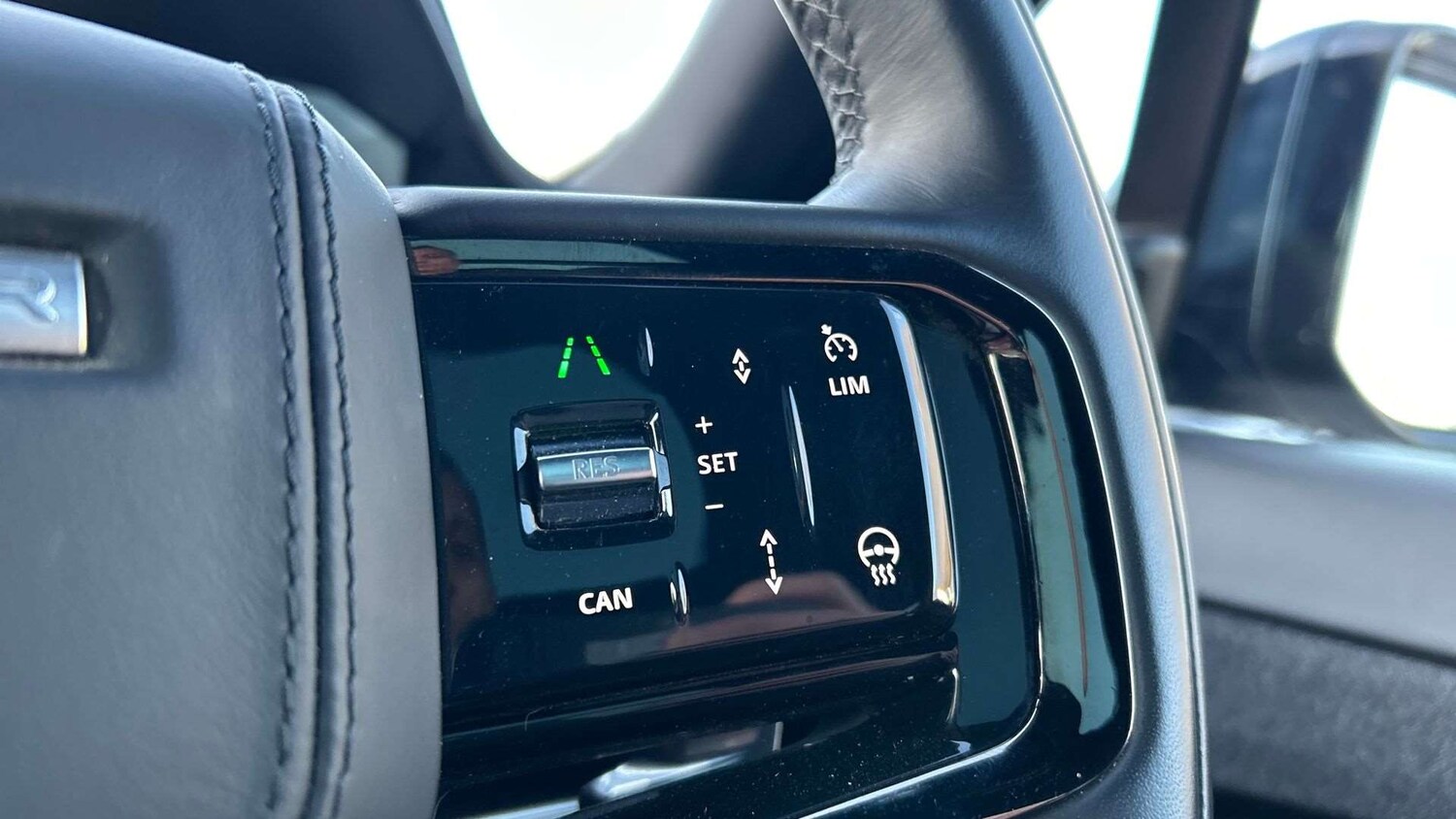 Used Land Rover Range Rover Sport 2024 for sale - 77093393: Photo 35