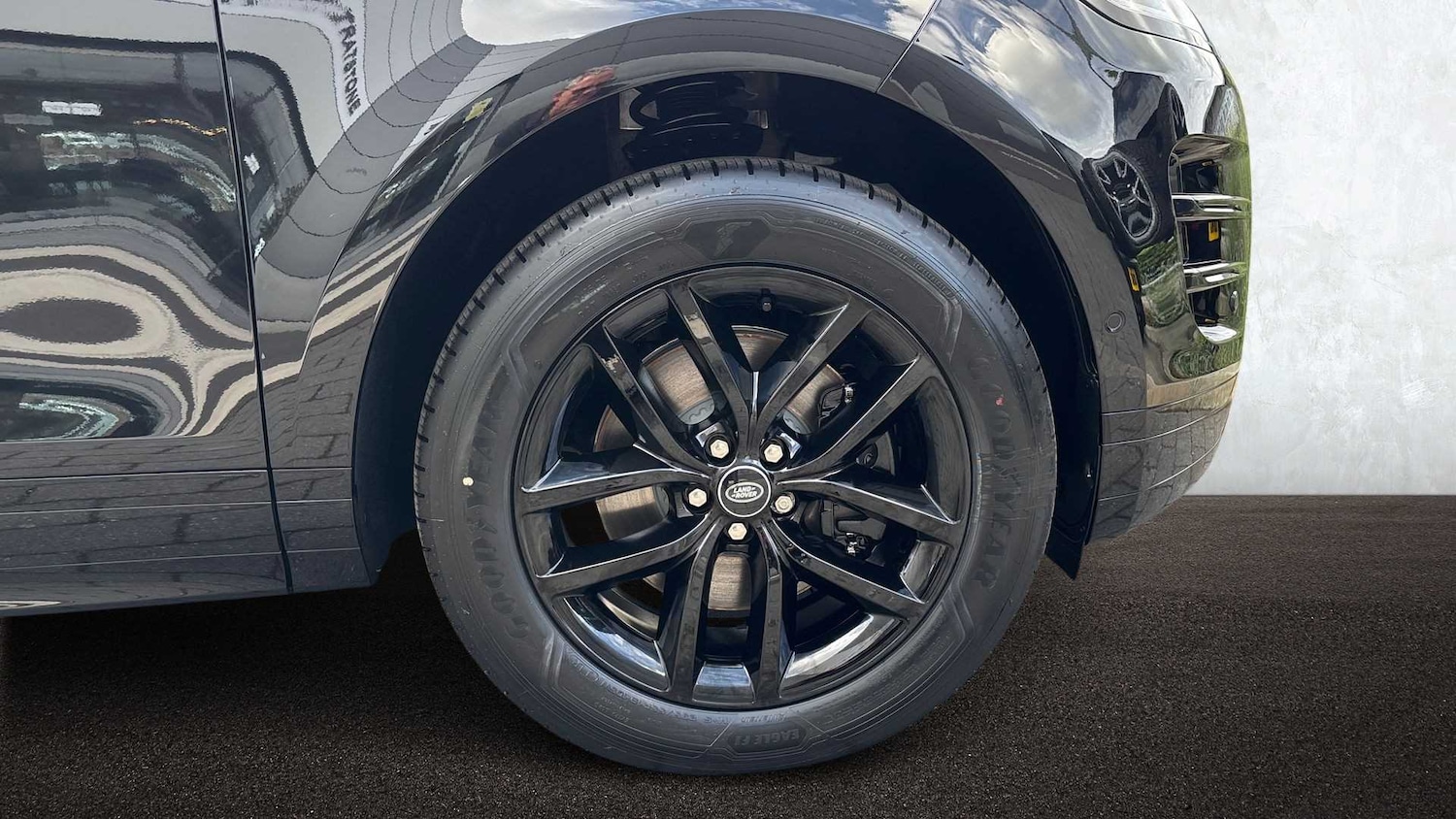 Used Land Rover Range Rover Evoque 2025 for sale - 76460375: Photo 8