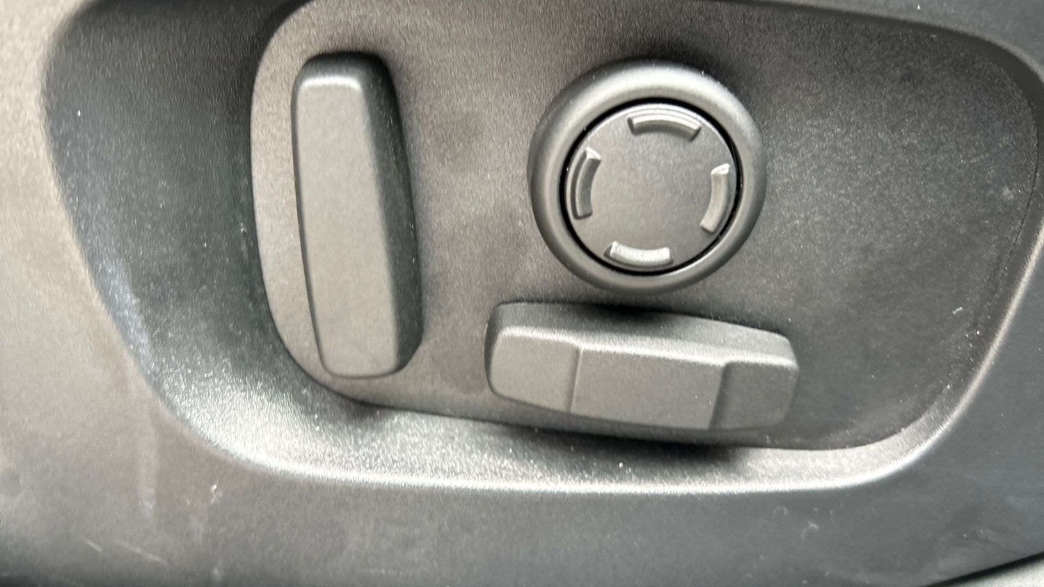 Used Land Rover Range Rover Evoque 2025 for sale - 76460111: Photo 34