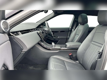 Used Land Rover Range Rover Evoque 2025 for sale - 76460111: Photo