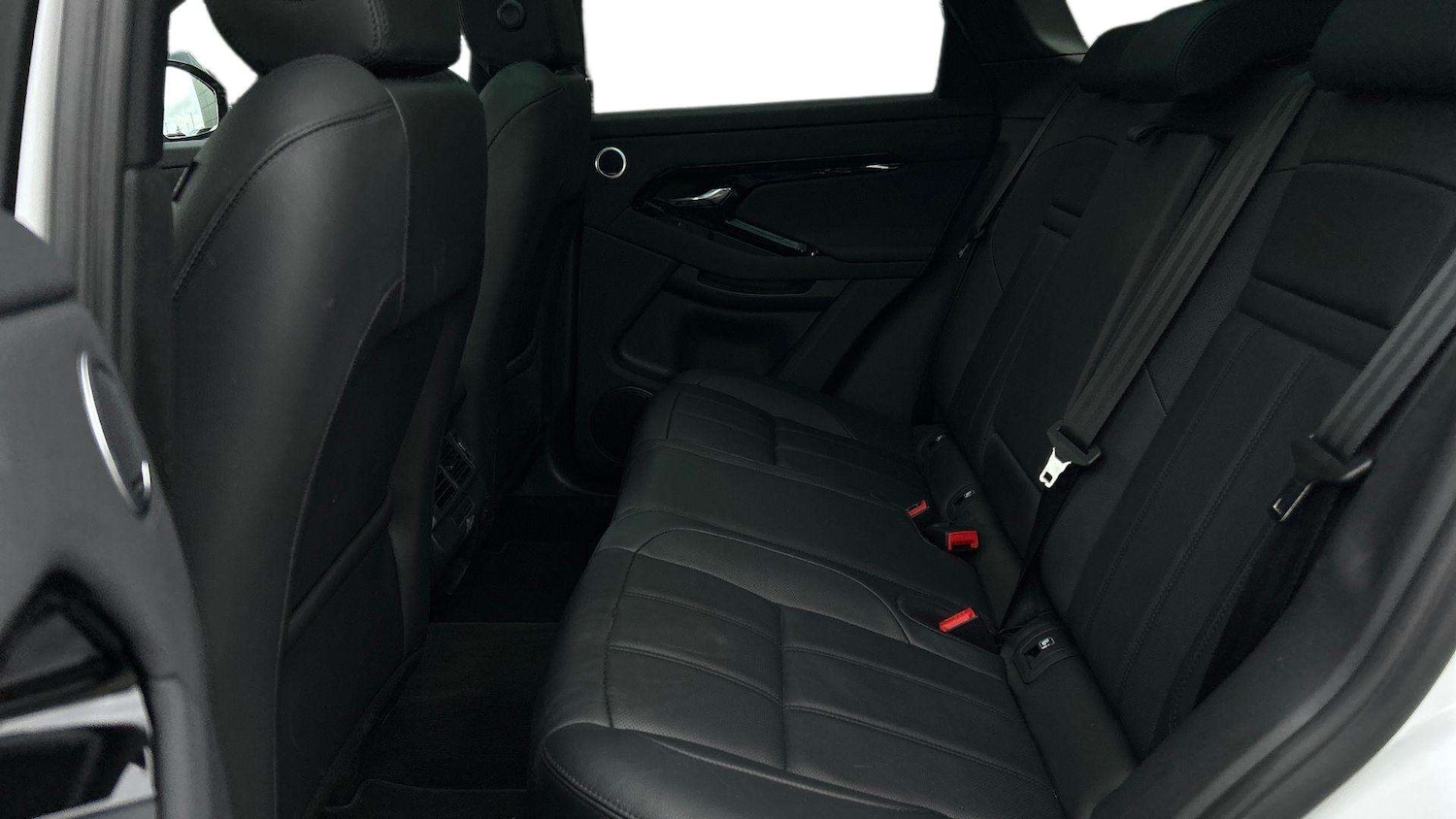 Used Land Rover Range Rover Evoque 2025 for sale - 76460111: Photo 4