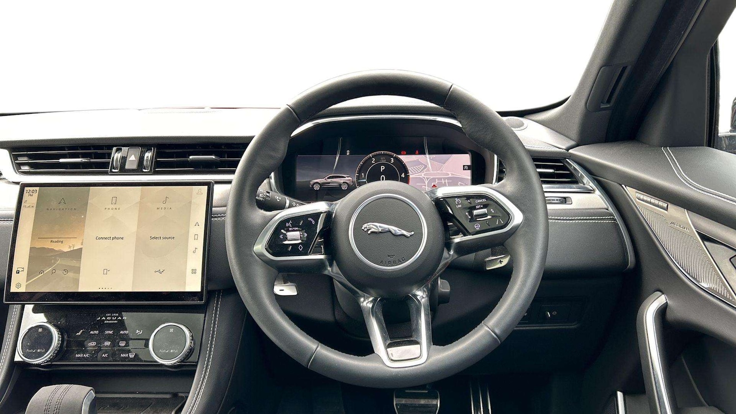 Used Jaguar F-Pace 2023 for sale - 76460491: Photo 15