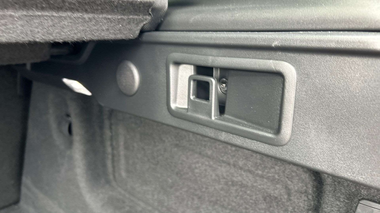 Used Jaguar F-Pace 2023 for sale - 76460491: Photo 28