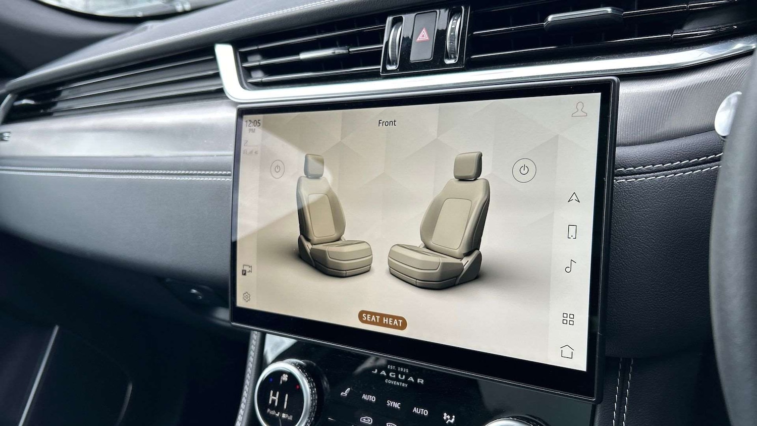 Used Jaguar F-Pace 2023 for sale - 76460491: Photo 30