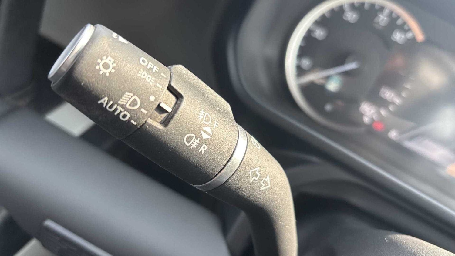 Used Land Rover Defender 2023 for sale - 76459940: Photo 34