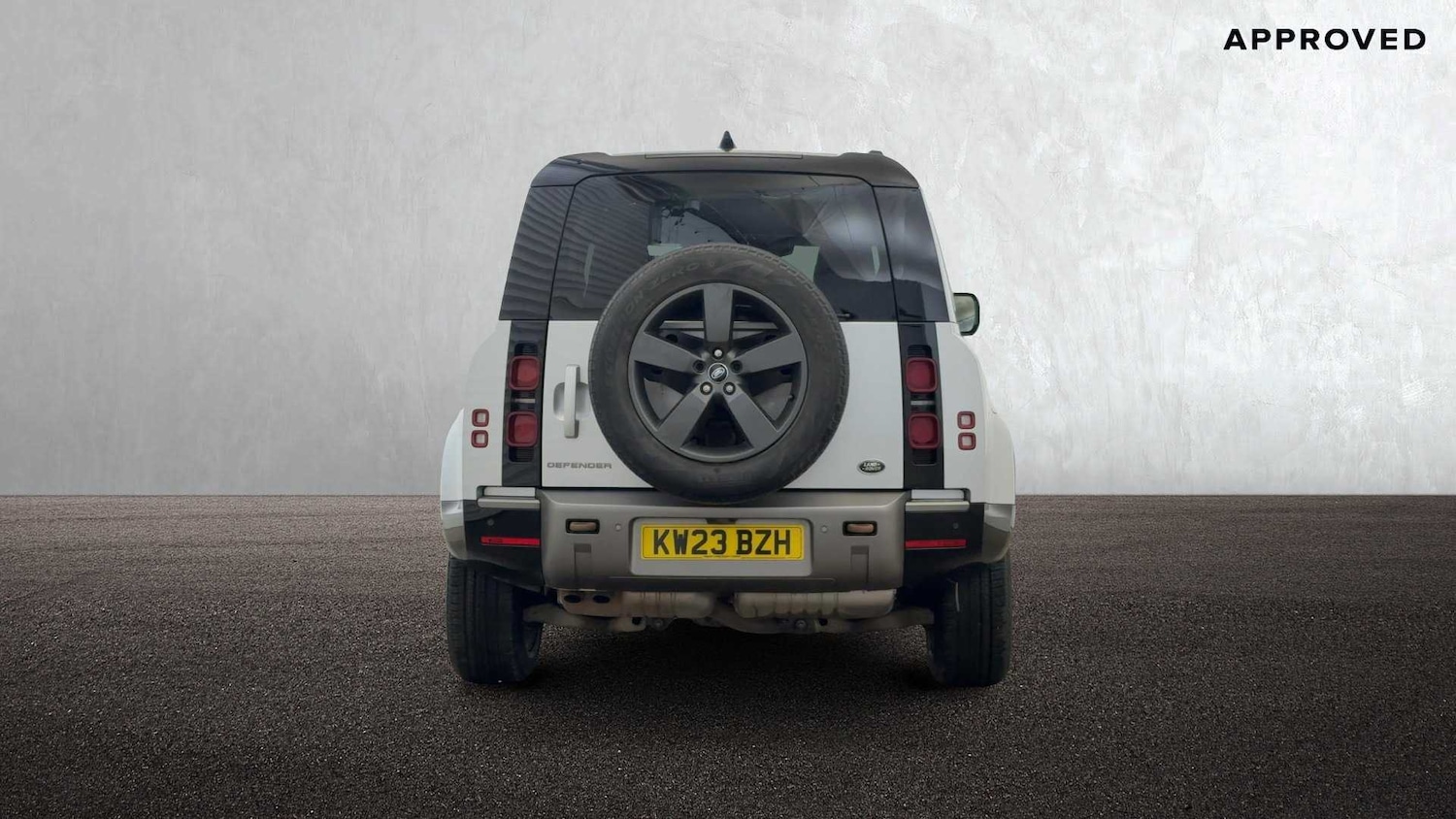 Used Land Rover Defender 2023 for sale - 76459940: Photo 6