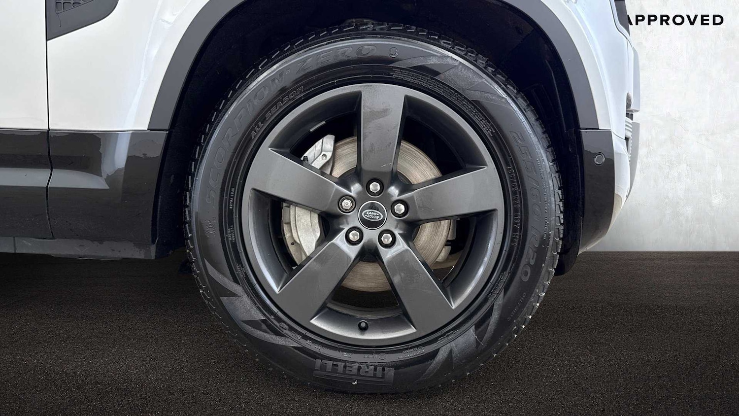 Used Land Rover Defender 2023 for sale - 76459940: Photo 8