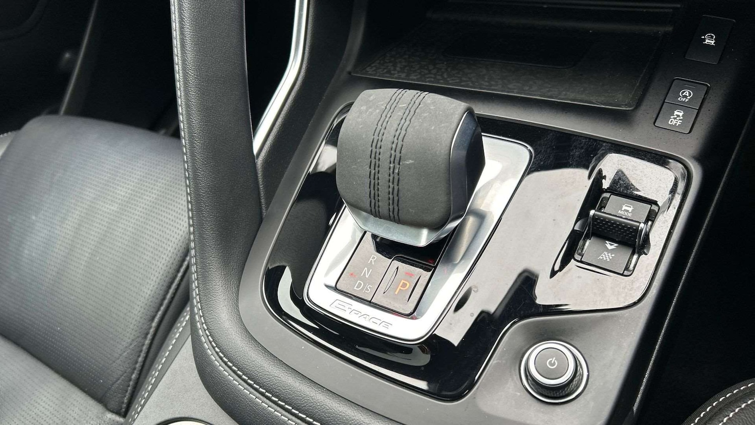 Used Jaguar E-Pace 2023 for sale - 77615308: Photo 13