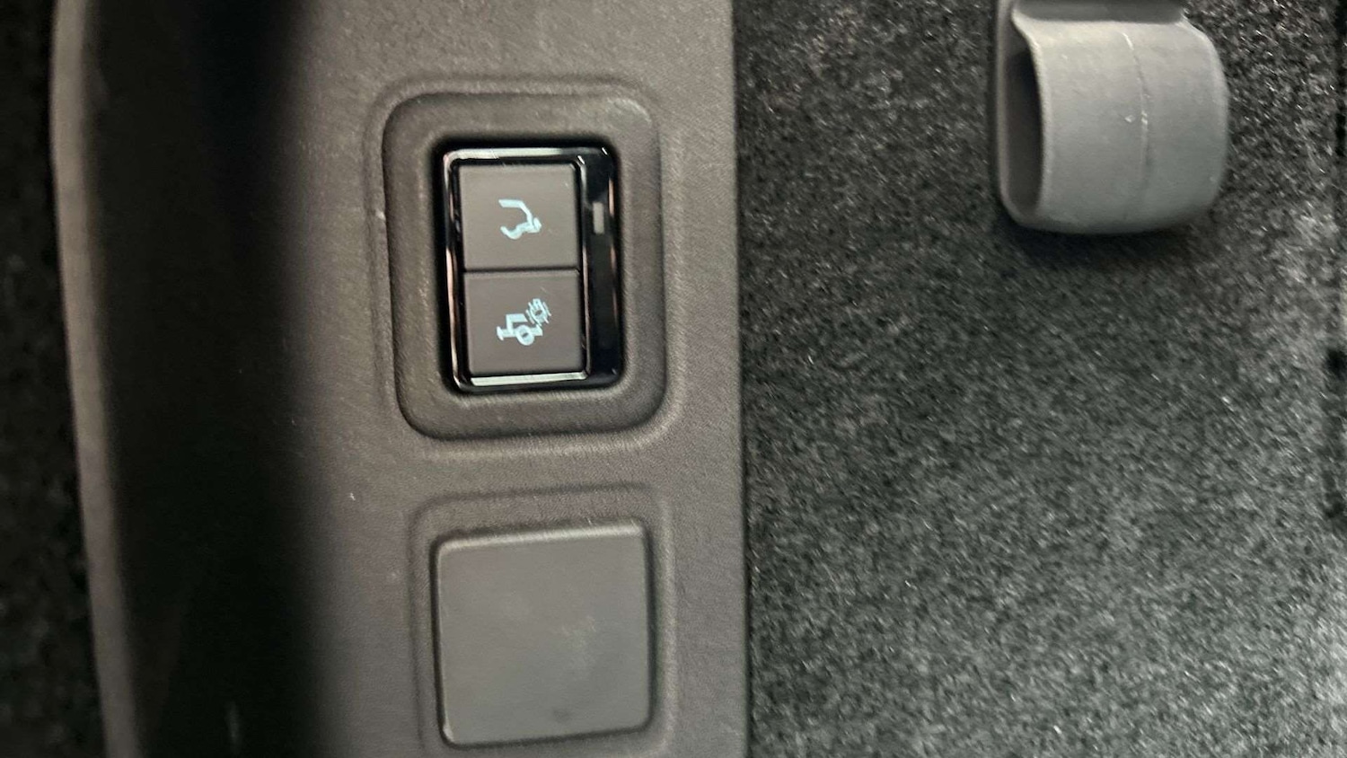 Used Jaguar E-Pace 2023 for sale - 77615308: Photo 29