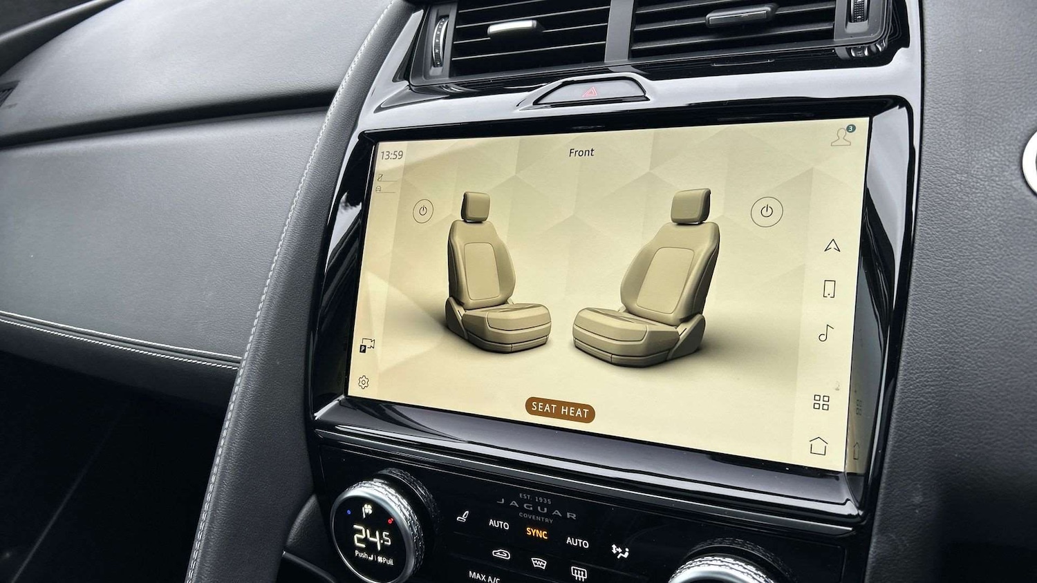 Used Jaguar E-Pace 2023 for sale - 77615308: Photo 31