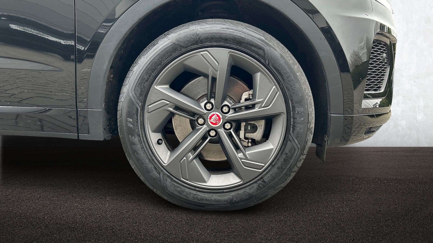 Used Jaguar E-Pace 2023 for sale - 77615308: Photo 8