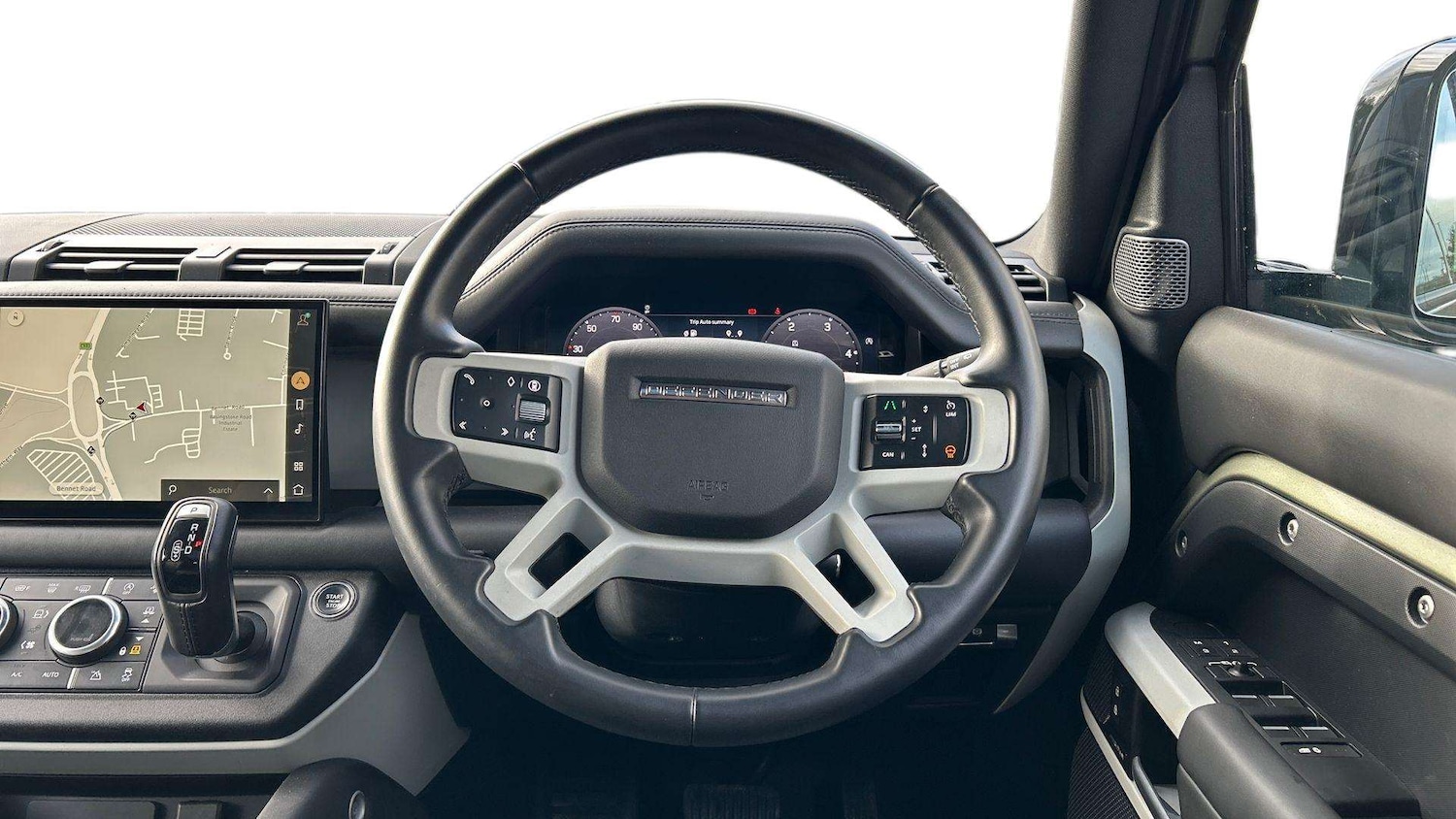 Used Land Rover Defender 2024 for sale - 76746018: Photo 15