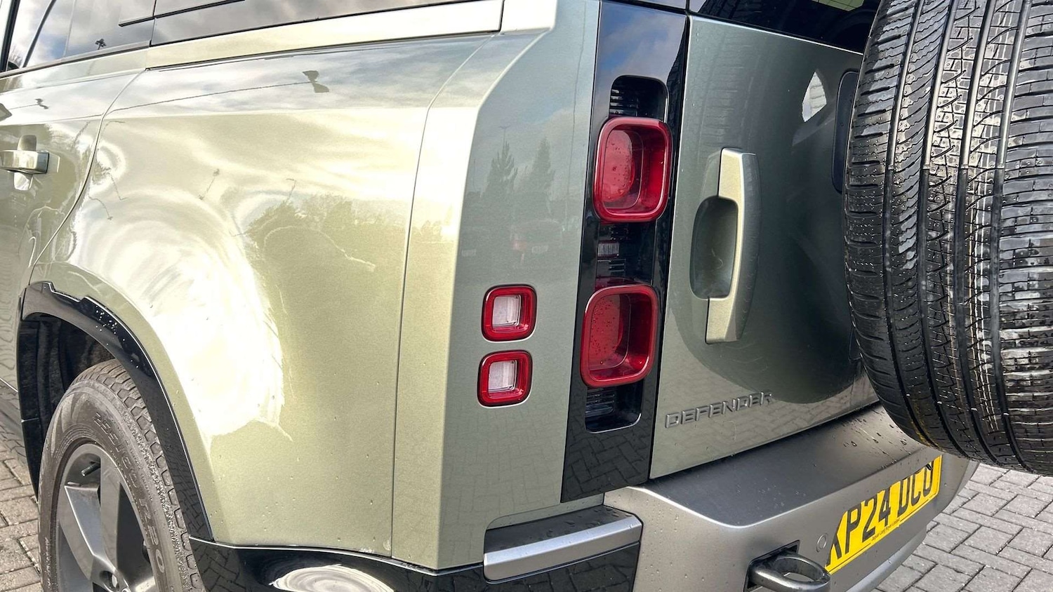 Used Land Rover Defender 2024 for sale - 76746018: Photo 19