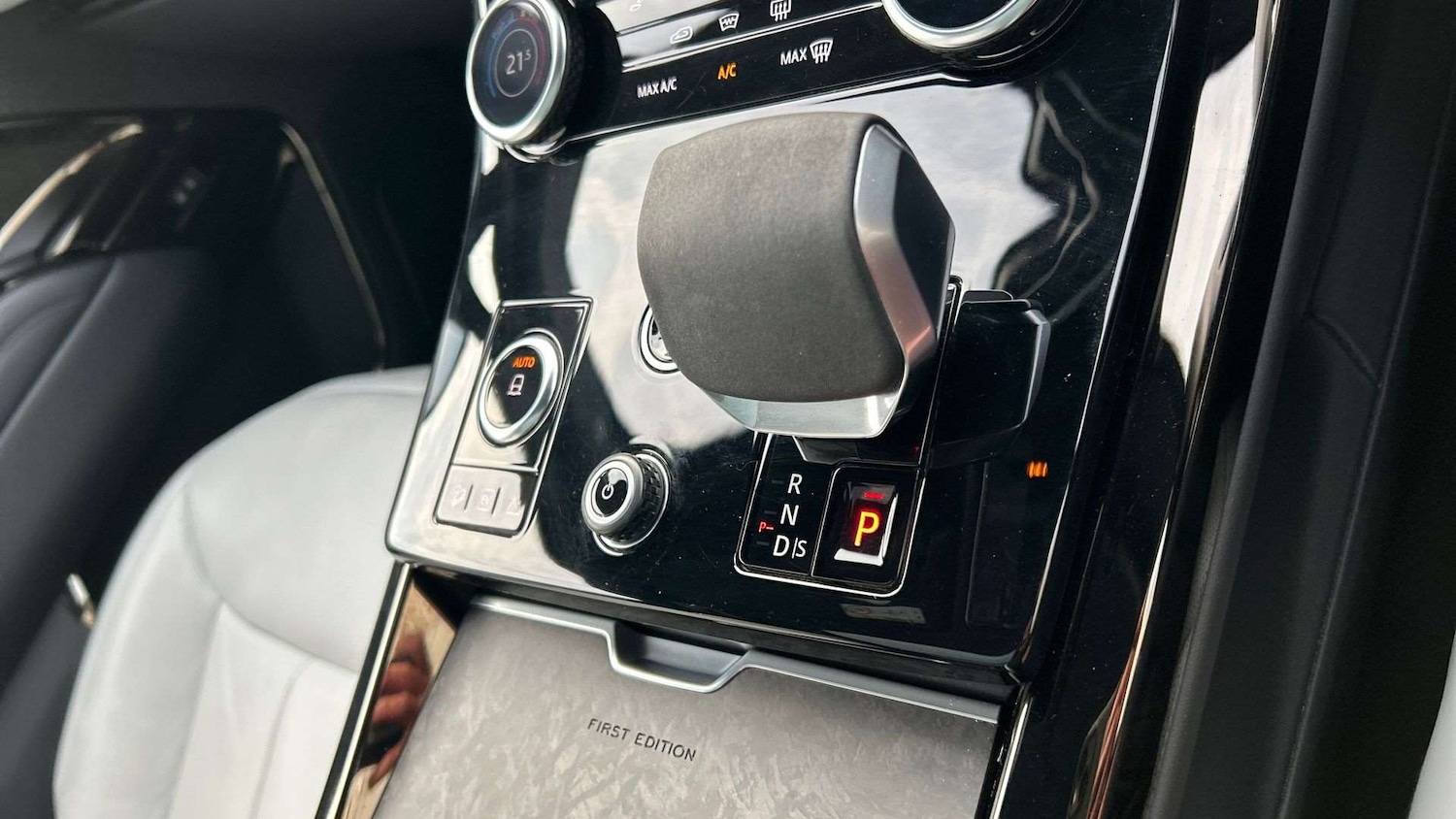 Used Land Rover Range Rover Sport 2023 for sale - 77134784: Photo 13